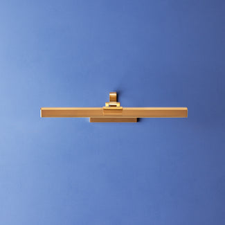 Regular Marcel cordless picture light in antique brass finish