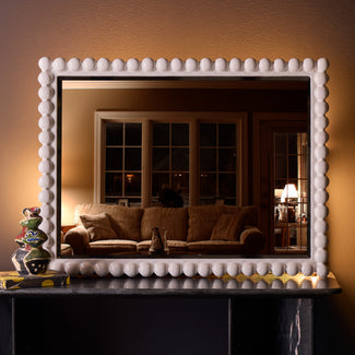 Charming Mirror in white