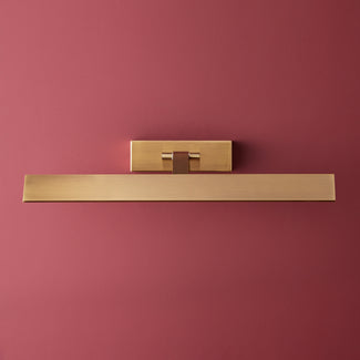 Medium Pelton picture lights in brass