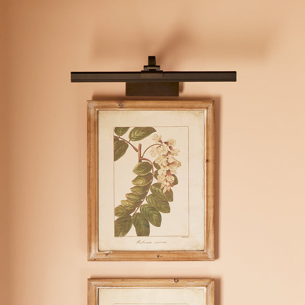 Regular Marcel cordless picture light in bronze finish