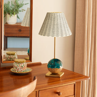 Lollie cordless table lamp in azure resin