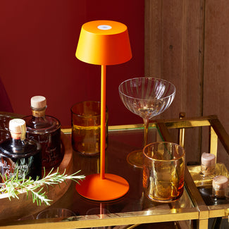 Scoon cordless table lamp in orangeade