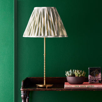 Valentin cordless table lamp in brass